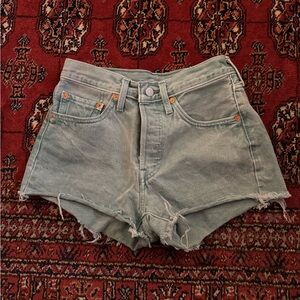 Cutoff 501 Green Denim Levi’s women’s Shorts size 26